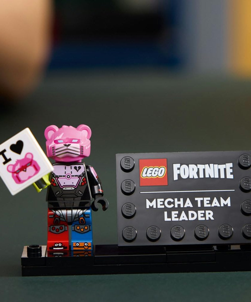 LEGO Fortnite Mecha Team Leader Figure - Display Model Kit incl. a Sword & a Minifigure - Collectible Gift for Adult Video Gaming Fans - 77078