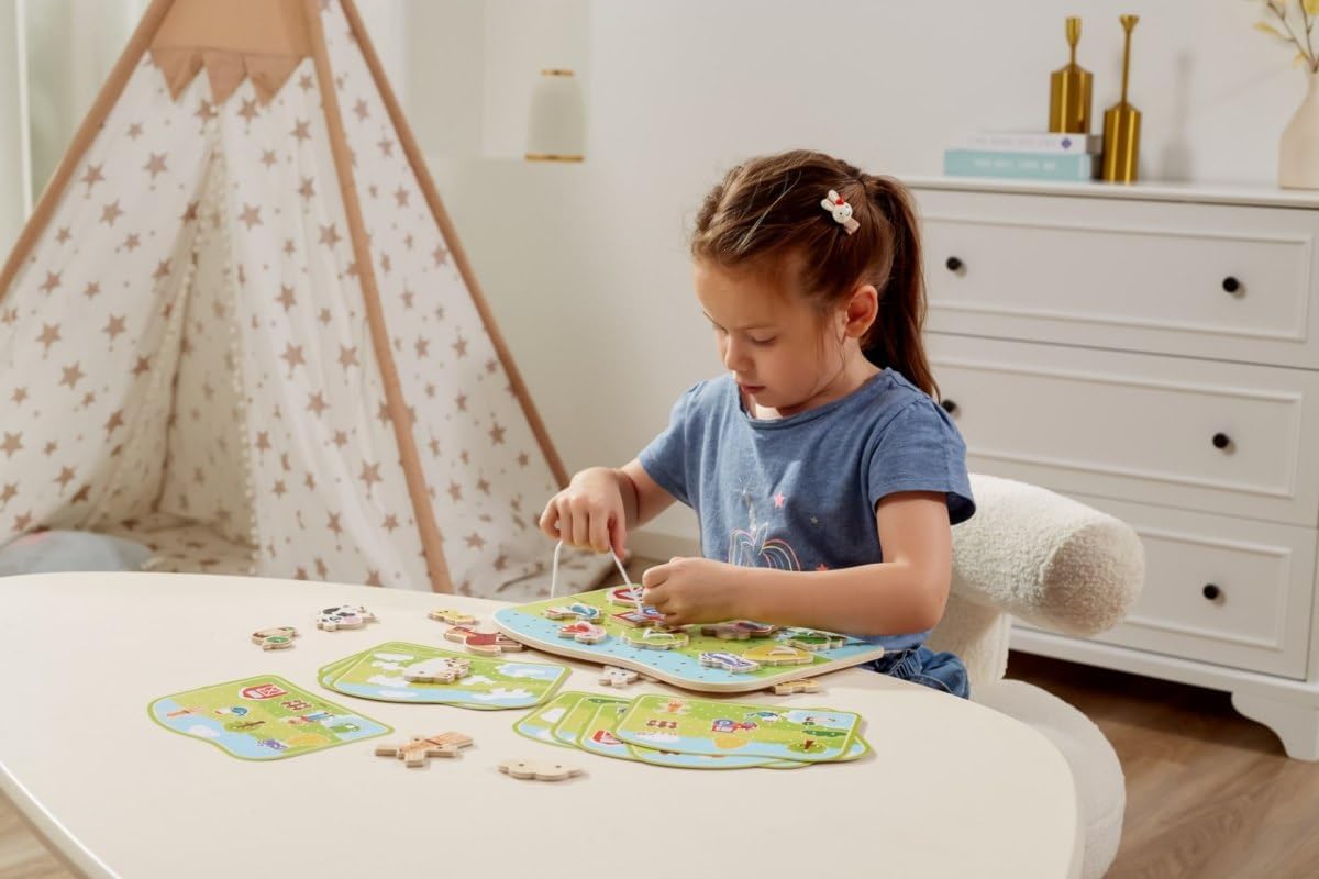 Viga Wooden Farm Lacing Game Set, Educational Wooden Threading Toy with 20 Lacing Plates, 3 Threads and 10 Pattern Cards, Fine Motor Skills Activity for Kids, Ages 2+