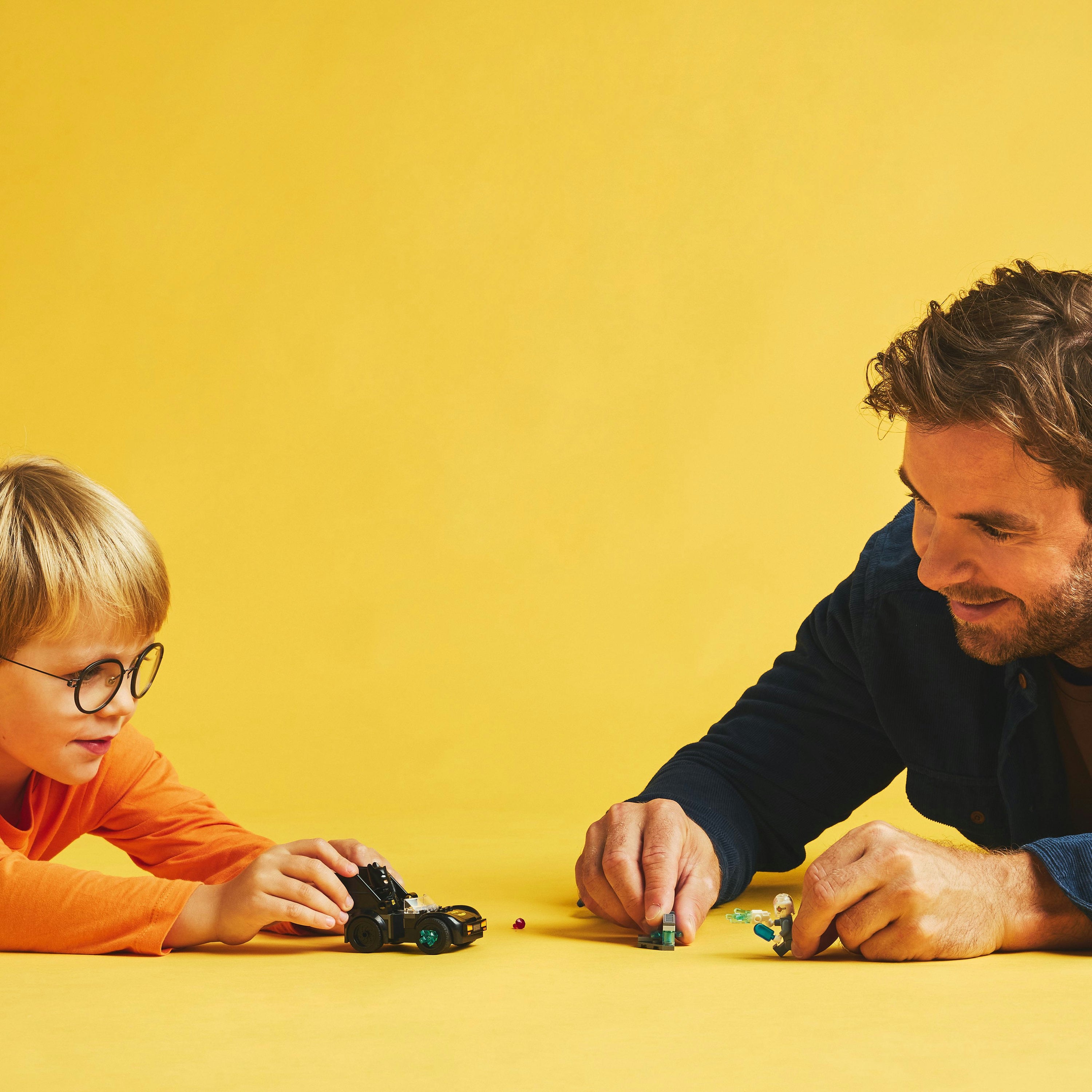 LEGO Batman 76301 Batman & Batmobile vs Mr Freeze Vehicle Playset for Kids 4+ Unisex, Preschool Superhero Toy