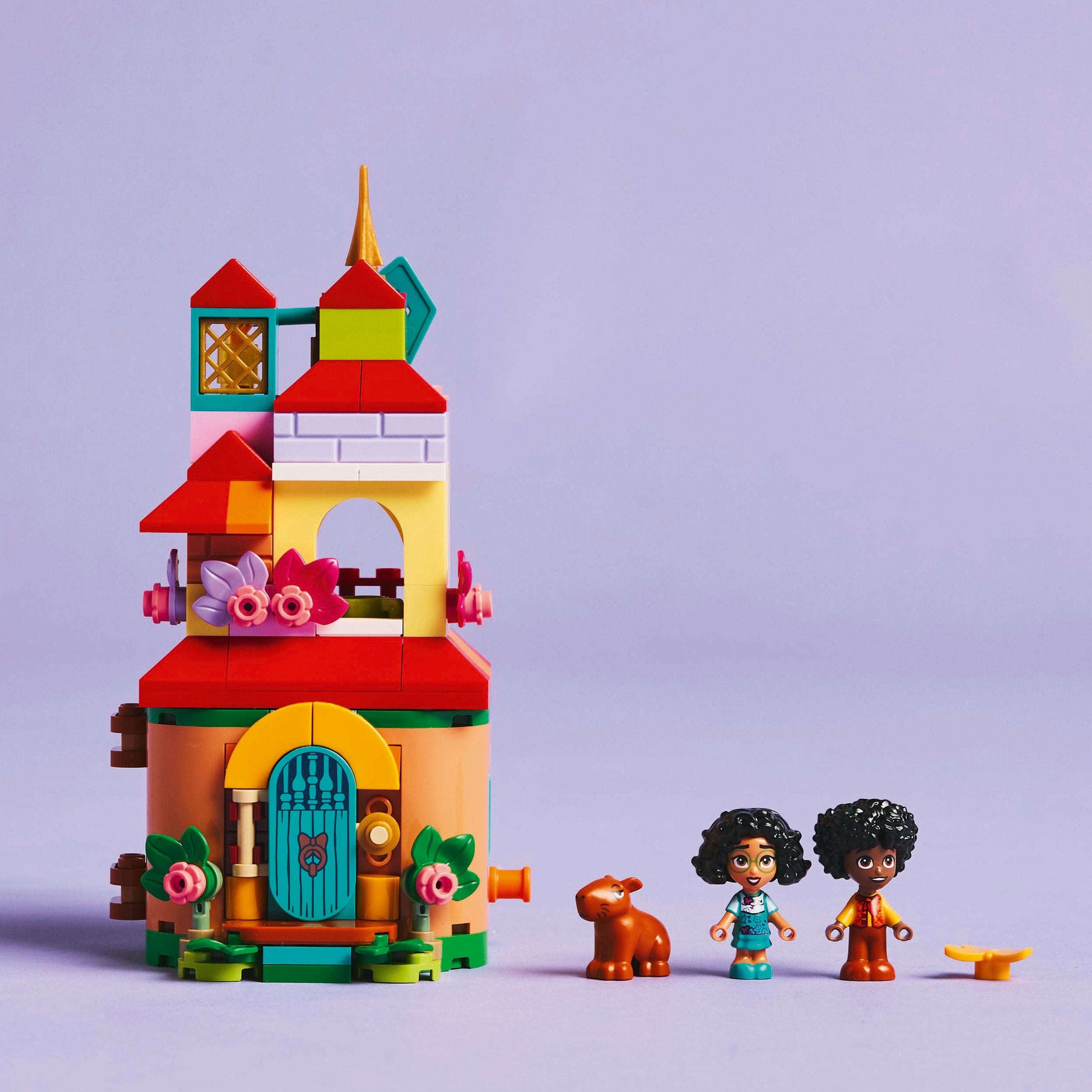 LEGO Disney 43261 Encanto Mini House V29 for Girls 5+ Fun Magical Building Toy with Character Play