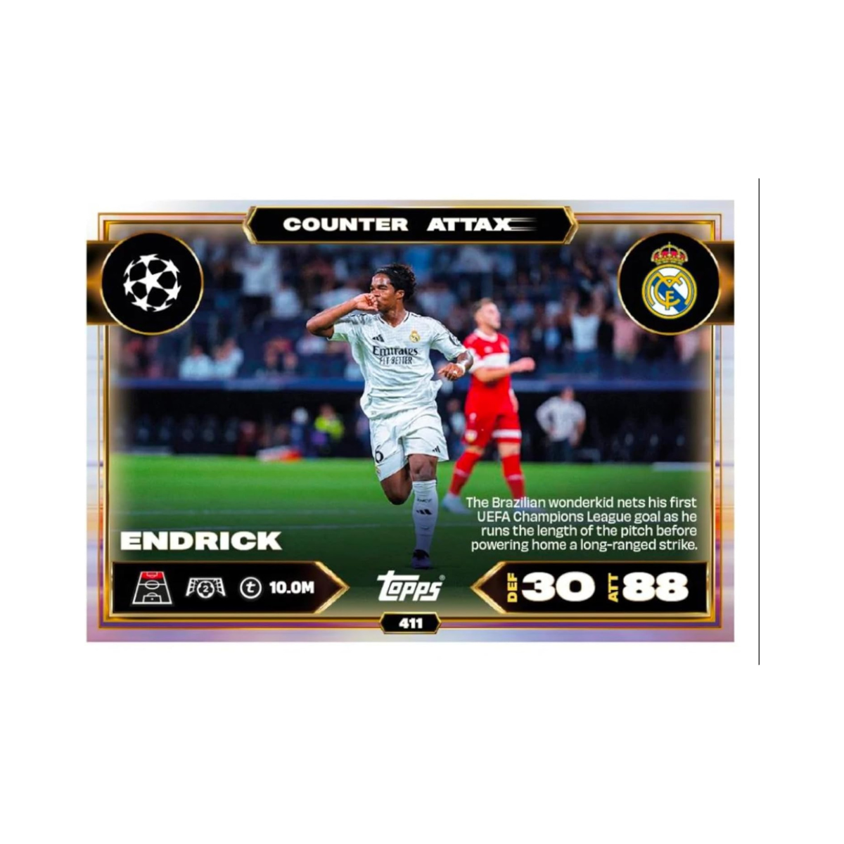 Topps Match Attax UCC 2025 2026 Starter Pack with 24 Cards, 3 Exclusive Cards, Binder, Checklist, Collector Guide and 2 Player Pitches, Official UEFA Licensed Football Trading Cards