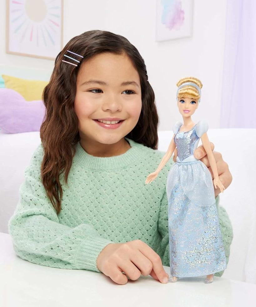 Mattel Disney Princess Cinderella Doll, Posable Fashion Doll with Removable Skirt, Shoes and Tiara, Brushable Hair, Ages 3+