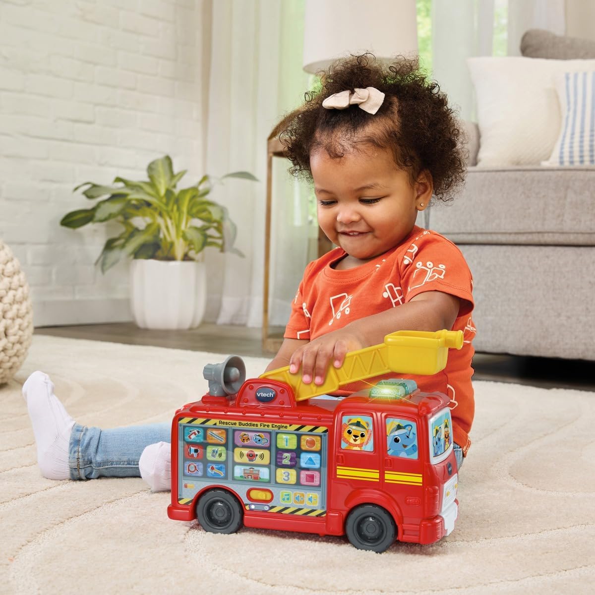 VTech Rescue Buddies Fire Engine, Songs & Learning Discovery Station, Easy-Touch Buttons, Ages 12–36 Months