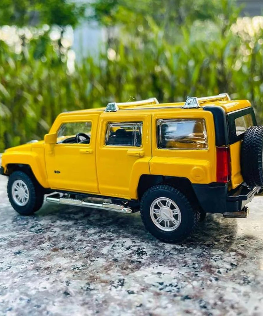D-power Hummer H3 Die-Cast Model Car – 1:32 Scale, Yellow, Pull-Back SUV Toy, Ages 3+