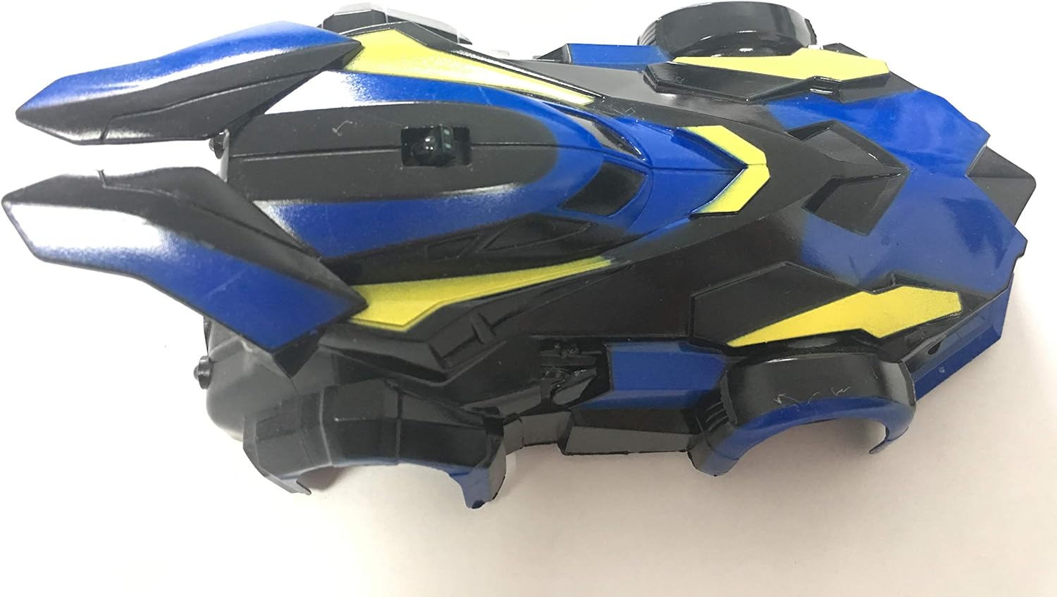 Wall Climbing Car