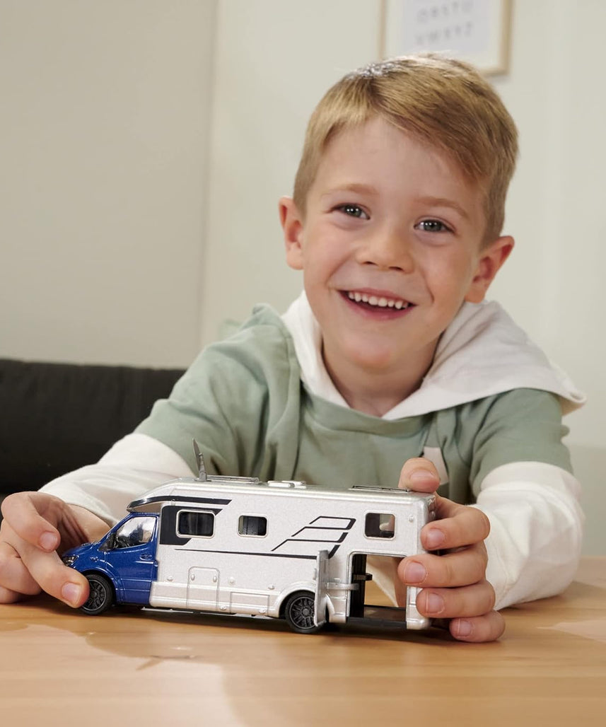 Majorette Grand Series – Hymer B-Class 780T Camper Die-Cast Vehicle with Lights, Sound Effects, Fold-Out Satellite Dish, Metal Cabin & Camper, One Size