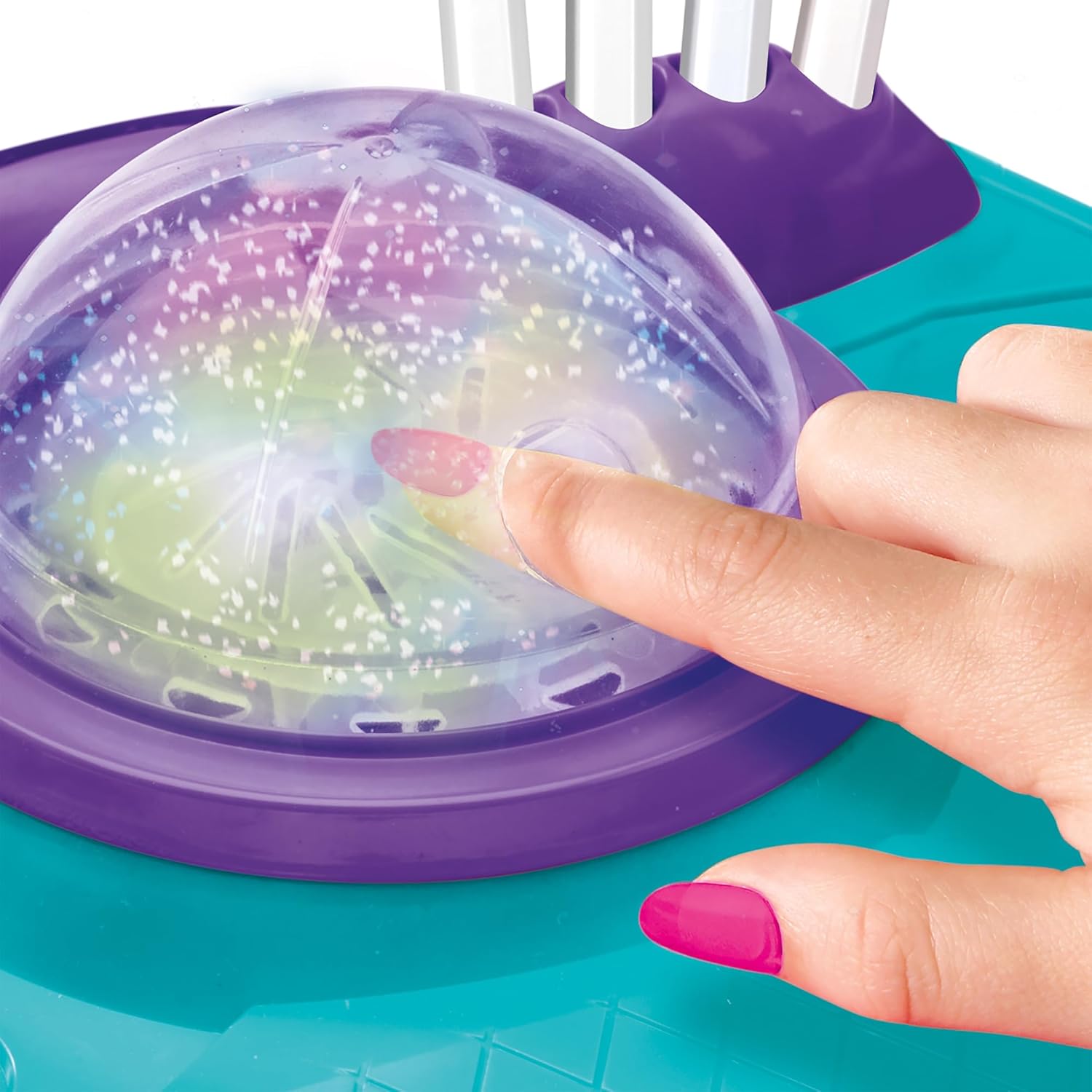 Cra-Z-Art Shimmer N Sparkle Design N Dazzle Nail Art Studio, DIY Nail Art Kit, Color Changing Glitter Dome, Nail Polish, Sequins, Stickers & Accessories, Creative Beauty Set for Kids Ages 6+