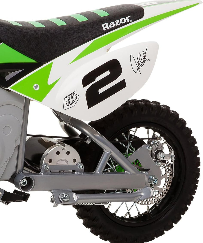 دراجة موتوكروس كهربائية Razor Dirt Rocket SX500 McGrath، لون أخضر، عالية عزم الدوران، مناسبة للمراهقين والبالغين، تصل سرعتها إلى 15 ميلاً في الساعة، مناسبة للأعمار من 14 عامًا فما فوق