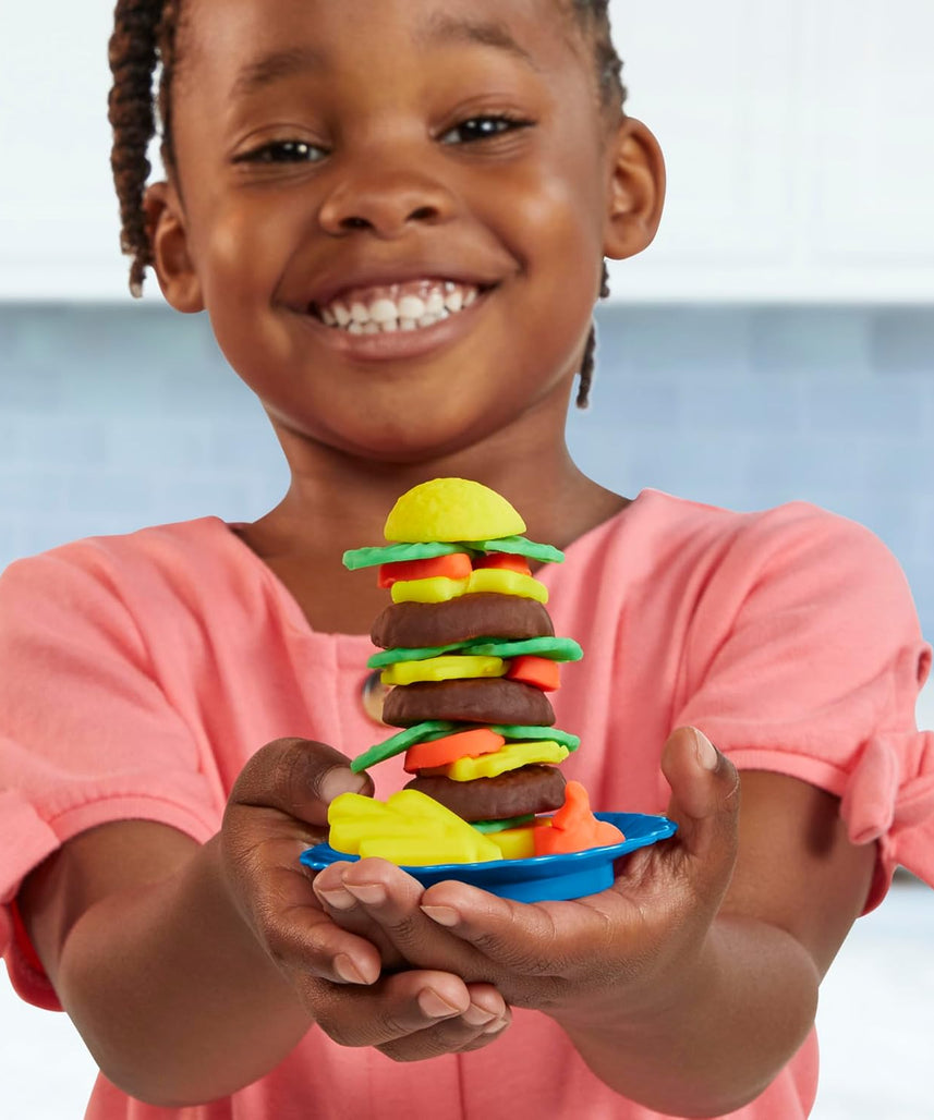 Play-Doh Kitchen Creations, Busy Chef's Restaurant Playset, 2-Sided Kitchen, Pretend Food Toys, Art & Craft, 5 Play-Doh Colors, Kids 3+