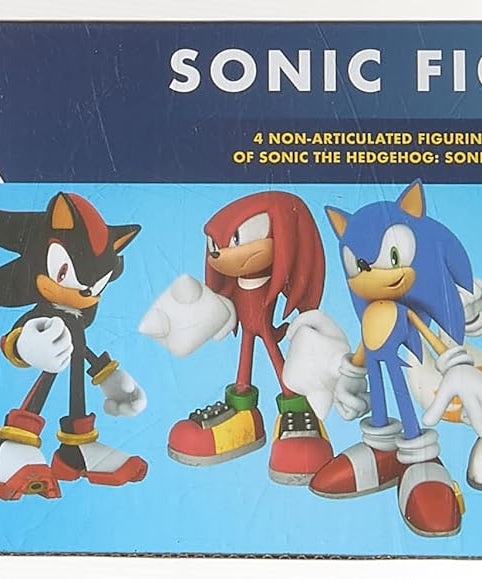 Comansi Sonic Figurines Gift Box 4-Piece Set, Miniature Figures of Sonic, Shadow, Knuckles, Tails, High-Quality Thermoplastic Plastic, Tabletop Collectible Toys, 6cm, Officially Licensed