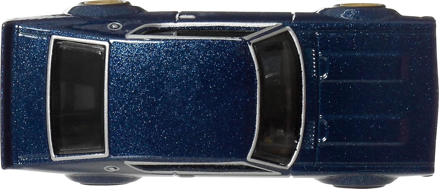 Hot Wheels LB Nissan Skyline 2000GT-R LBWK Autokultur Vehicle, High Quality 1:64 Scale Die-Cast Toy Car with Real Riders Tyres and Metal/Metal Body and Chassis, JKF11