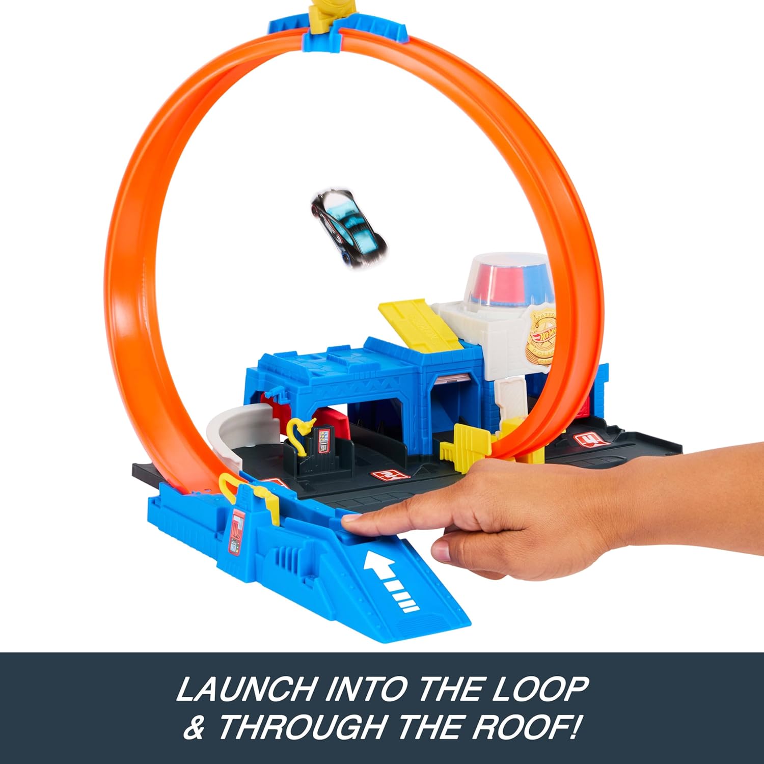 Hot Wheels Toy Car Track Set, Super Police Station Playset, Adjustable Loop Track with Multiple Racing Paths, Includes 1:64 Die-Cast Vehicle, 4+ Years