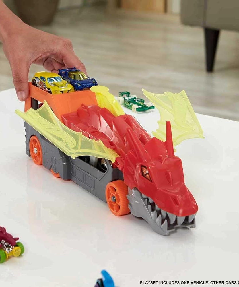 Hot Wheels City Dragon Launch Transporter Playset with Vehicle Launcher and Storage, 1:64 Scale, Interactive Toy for Kids 3+