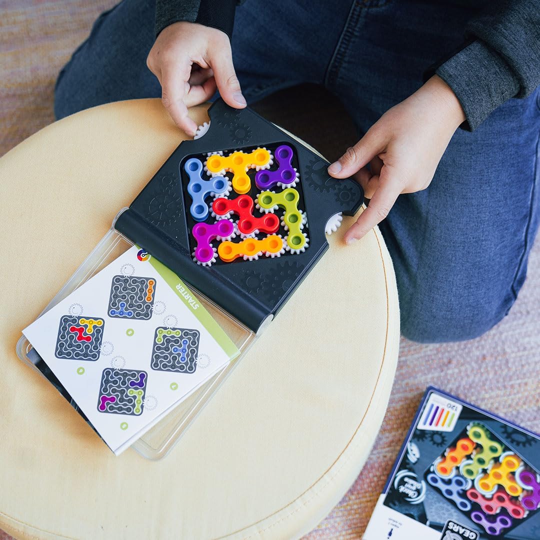 SmartGames IQ Gears, Fun IQ Brain Teaser Puzzle, Cognitive Development STEM Toy with 120+ Challenges, Travel Friendly Handheld Educational Matching Puzzle Game, Suitable for Children Above 7+