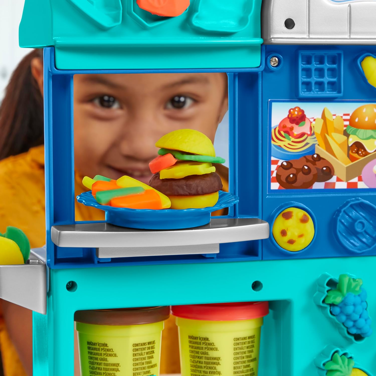 Play-Doh Kitchen Creations, Busy Chef's Restaurant Playset, 2-Sided Kitchen, Pretend Food Toys, Art & Craft, 5 Play-Doh Colors, Kids 3+