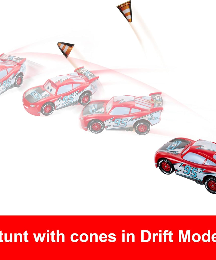 Mattel Disney Pixar Cars Lightning McQueen – Global Racers Cup Drift & Race Car with 4 Cones, Ages 3+
