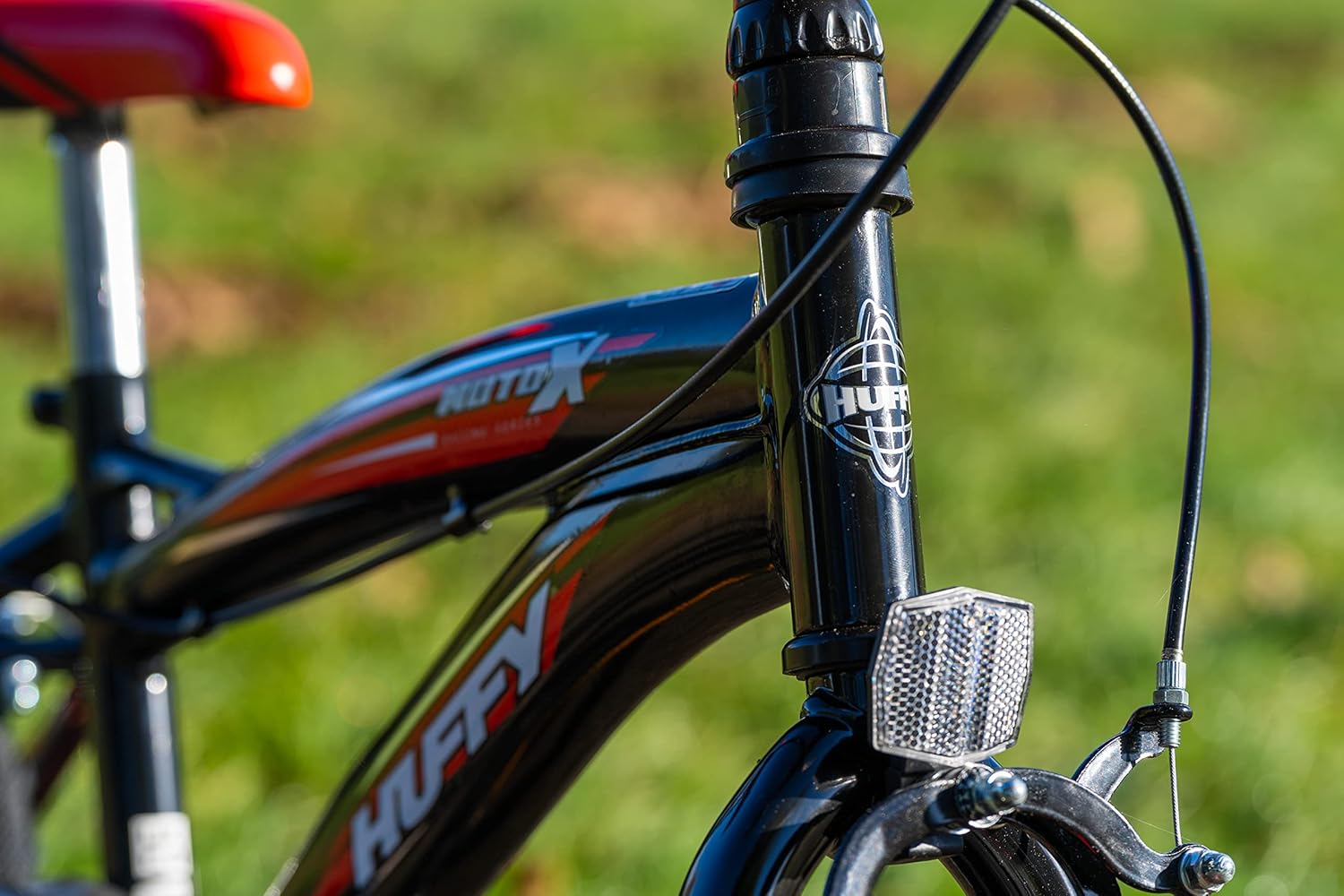 Huffy Moto X 16 Inch Kids Bike, Black, Unisex Youth Bicycle with Stabilisers, BMX Styling, Quick Connect Assembly, Ages 5-7