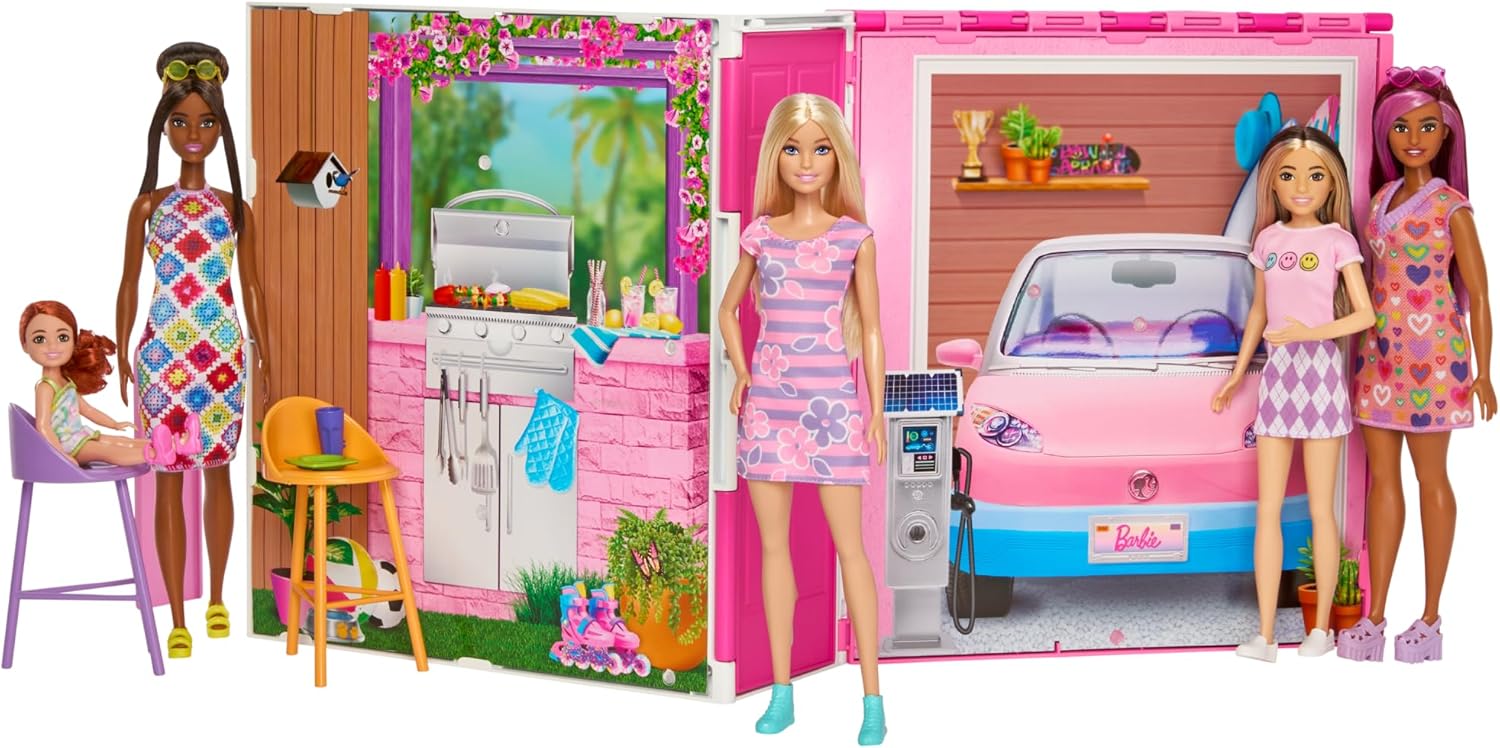 Barbie Getaway Doll House with Barbie Doll, 4 Play Areas and 11 Decor Accessories, Age 3+