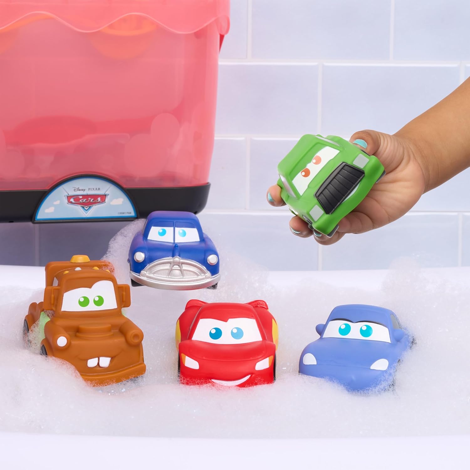 Disney and Pixar Cars Bath Caddy, 6-pieces, 5 Bath Toy Figures Sealed for Safety, Attaches to Wall, Bath Toy for Fans, Girls, Boys, Kids, Ages 3 and Up