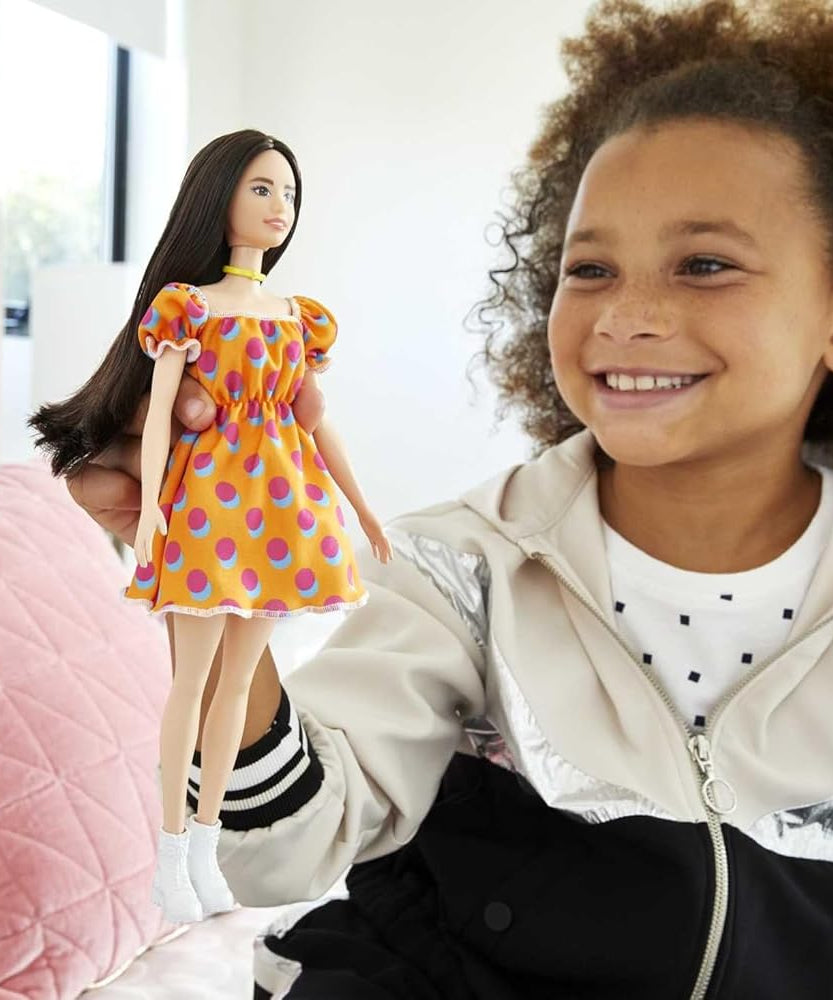 Barbie Fashionistas Doll 160 Long Brunette Hair Orange Patterned Dress White Shoes Yellow Choker GRB52 Multicolour Toy for Kids 3 to 8 Years