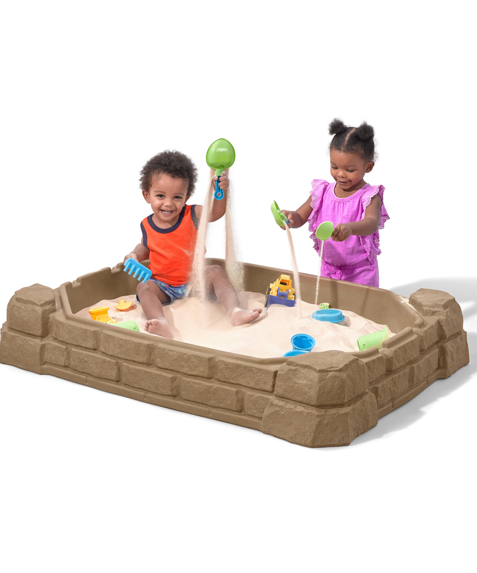 Step2 Naturally Playful Sandbox with Lid, Outdoor Sandpit, Sensory Play and Activity Toy with 4 Molded Seats, Backyard Garden Sandpit with 90 kg Holding Capacity, Suitable for Toddlers Aged 2+