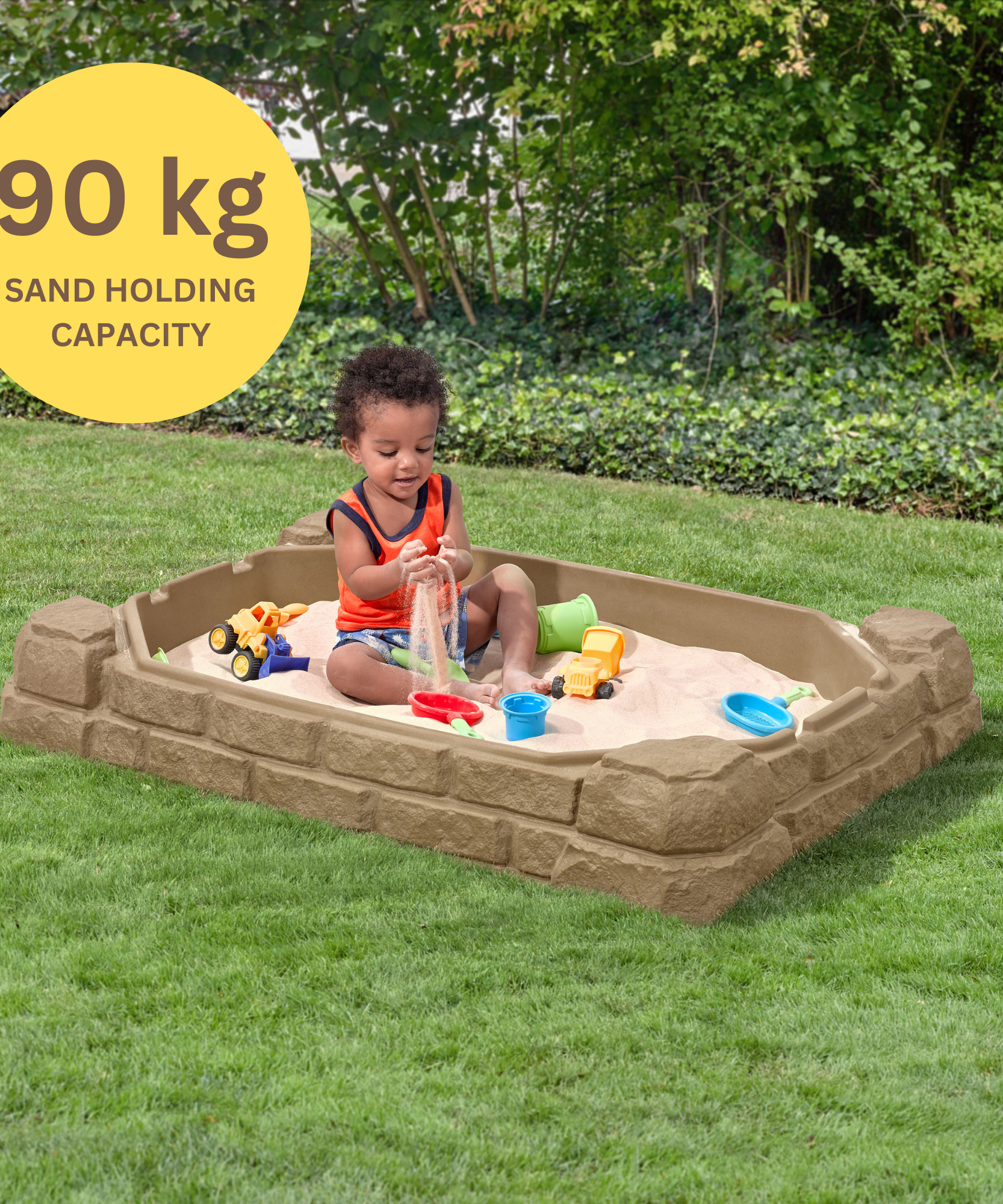 Step2 Naturally Playful Sandbox with Lid, Outdoor Sandpit, Sensory Play and Activity Toy with 4 Molded Seats, Backyard Garden Sandpit with 90 kg Holding Capacity, Suitable for Toddlers Aged 2+