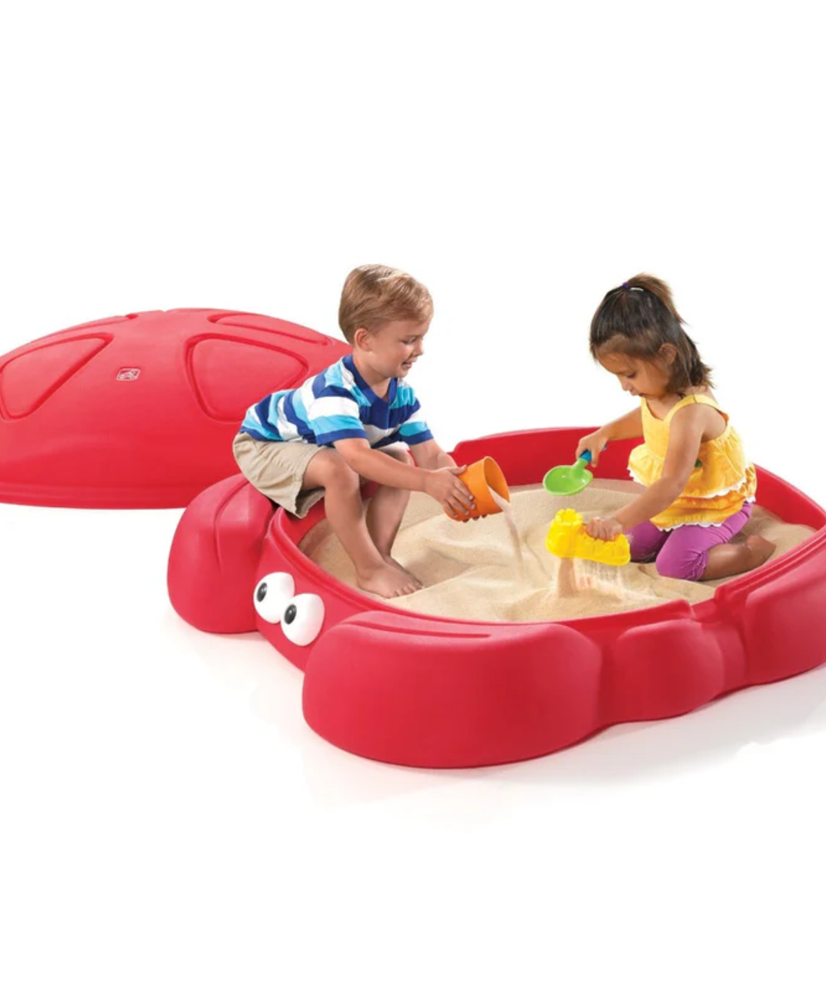 Step2 Crabbie Sandbox with Lid, Red Outdoor Sandpit, Sensory Play and Activity Toy with Two Molded Claw Seats, Backyard Garden Sandpit with 136 kg Holding Capacity, Suitable for Boys and Girls Aged 3+