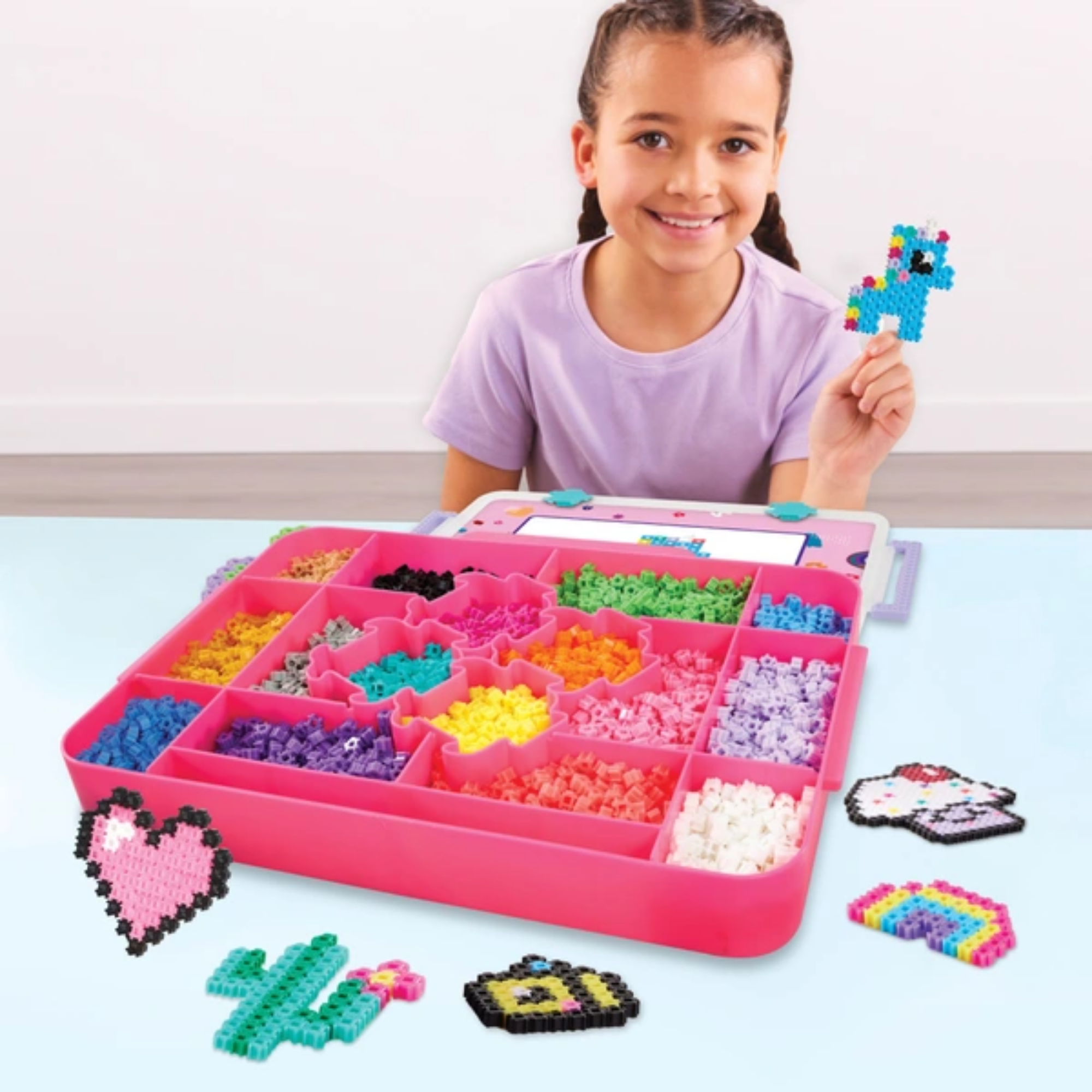 Character Options Simbrix Connect & Wow Maker Studio Pink with 4000+ brix, 2D & 3D Pixel Arts and Crafts Construction Toy, Creative & Imaginative STEAM Building Toy for Boys & Girls Ages 5+