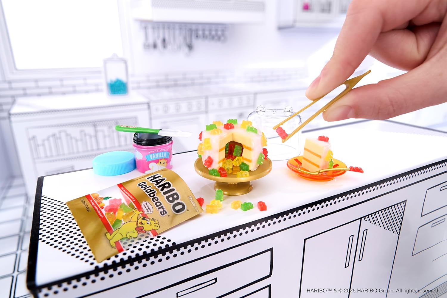 MGA’s Miniverse Make It Mini Remix Multipack HARIBO Mini Candy Collectibles DIY Resin Kit Creative Play for Kids and Collectors