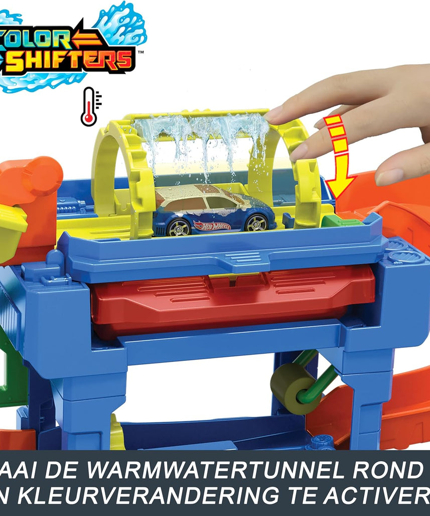 Hot Wheels City Tunnel Twist Car Wash & Color Shifters Vehicle in 1:64 Scale