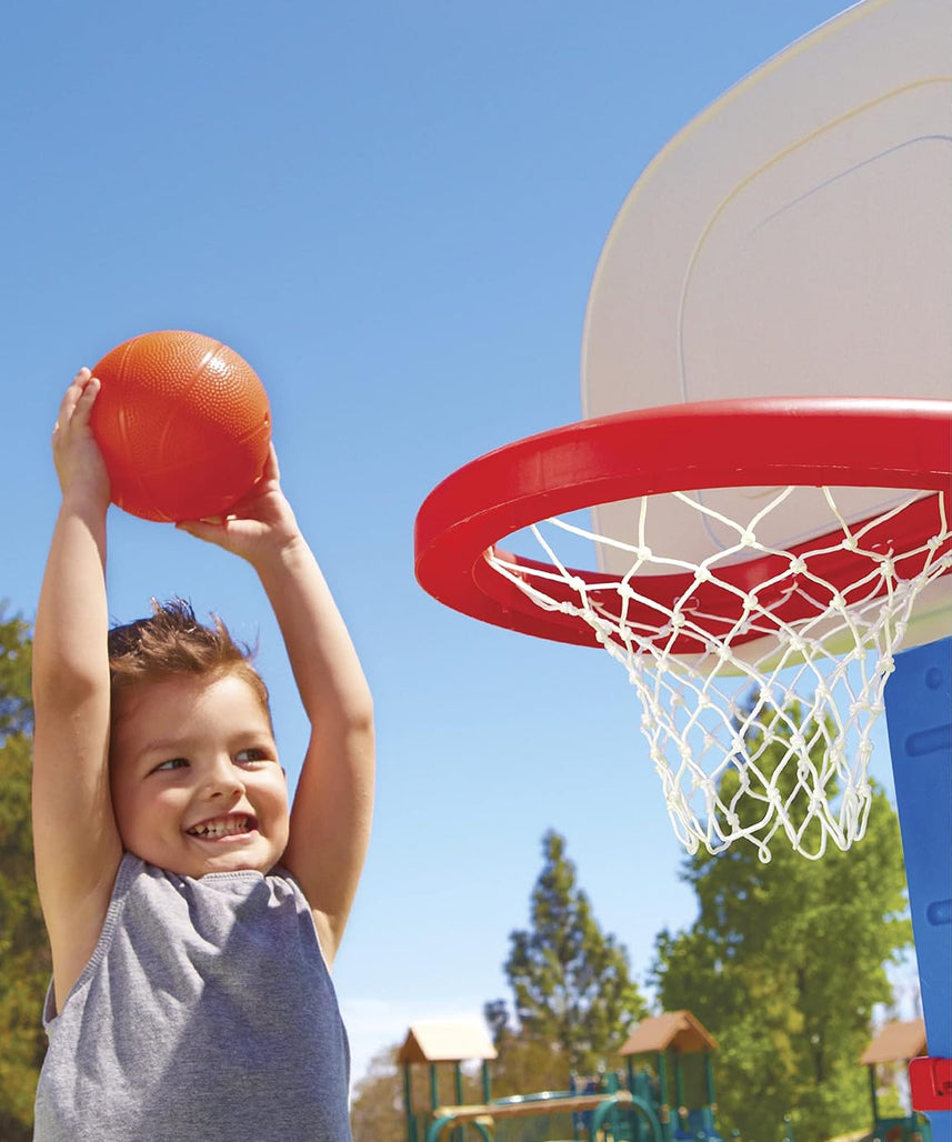 Little Tikes Totsports Easy Score Basketball Set, Adjustable Toddler Hoop with Round Backboard and 3 Balls, Indoor Outdoor Play, Ages 18 Months to 5 Years, Sport & Outdoor