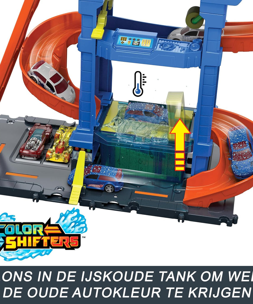 Hot Wheels City Tunnel Twist Car Wash & Color Shifters Vehicle in 1:64 Scale