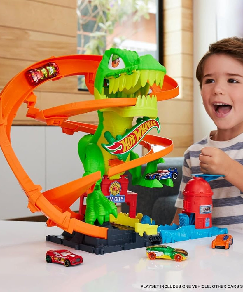 Hot Wheels Toy Car Track Set, City T Rex Blaze Battle Fire Station Playset with 1:64 Scale Die Cast Fire Truck, Interactive Dinosaur Action, 4+ Years