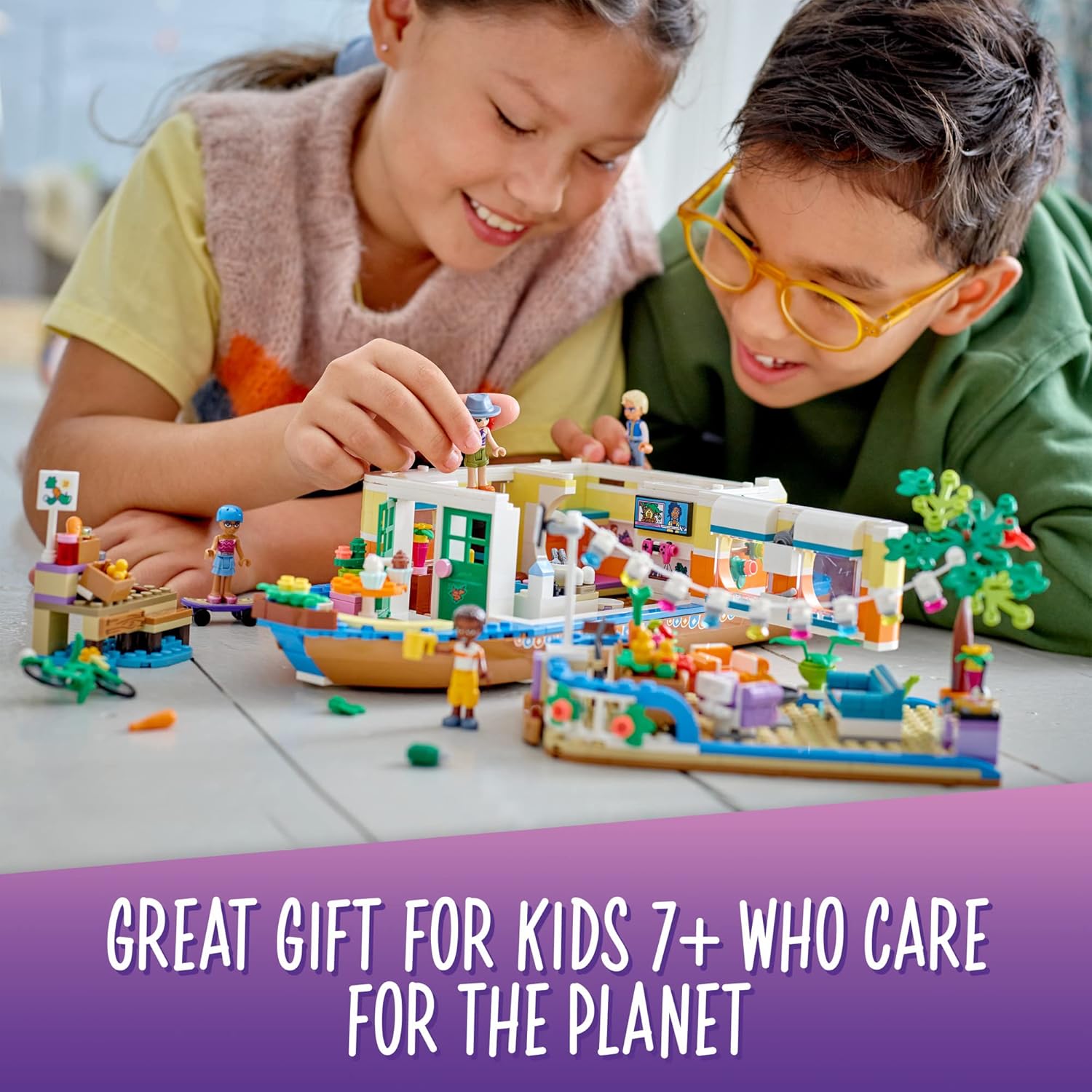 مجموعة بناء منزل القارب القناة 41702 من ليجو فريندز، 737 قطعة مع 4 دمى صغيرة، بما في ذلك ميا ولعبة حيوان واحدة، هدية عيد ميلاد للأطفال من سن 7 سنوات فما فوق