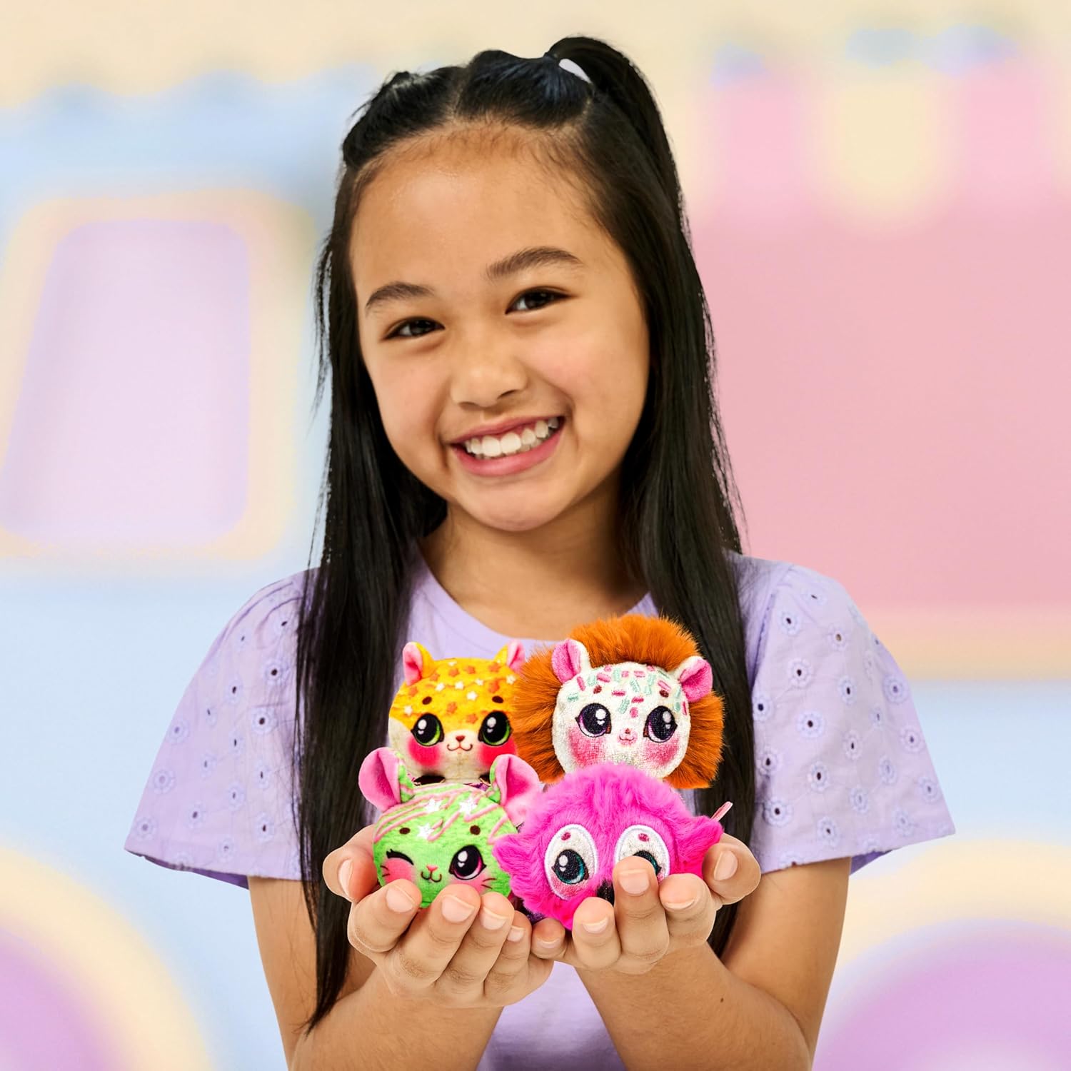 Cookeez Makery Yum Yumz Series 2 Twin Pack, Scented Surprise Plush Pets, Ice Cream Cone Reveal Toy, Collectible Plush Figures, Creative Unboxing Playset, 5 Years+