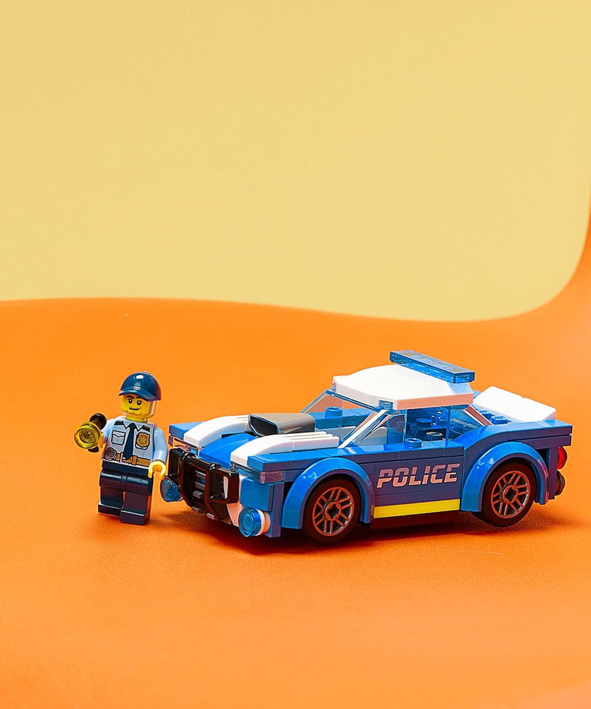 LEGO 60312 City Police Car Toy for Kids 5 plus Years Old with Officer Minifigure, Small Gift Idea, Adventures Series, Chase Vehicle Building Set