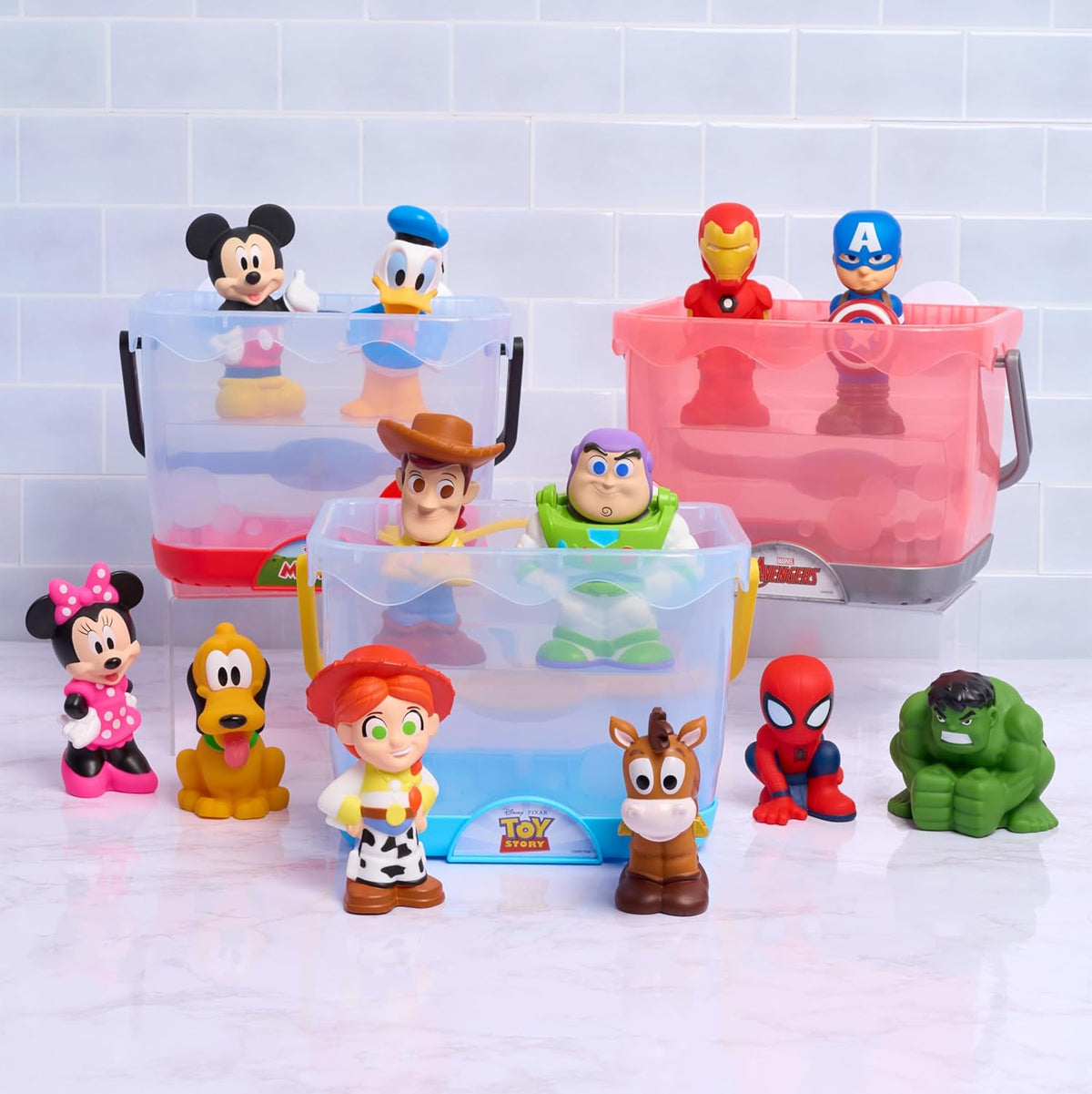 Disney and Pixar Cars Bath Caddy, 6-pieces, 5 Bath Toy Figures Sealed for Safety, Attaches to Wall, Bath Toy for Fans, Girls, Boys, Kids, Ages 3 and Up