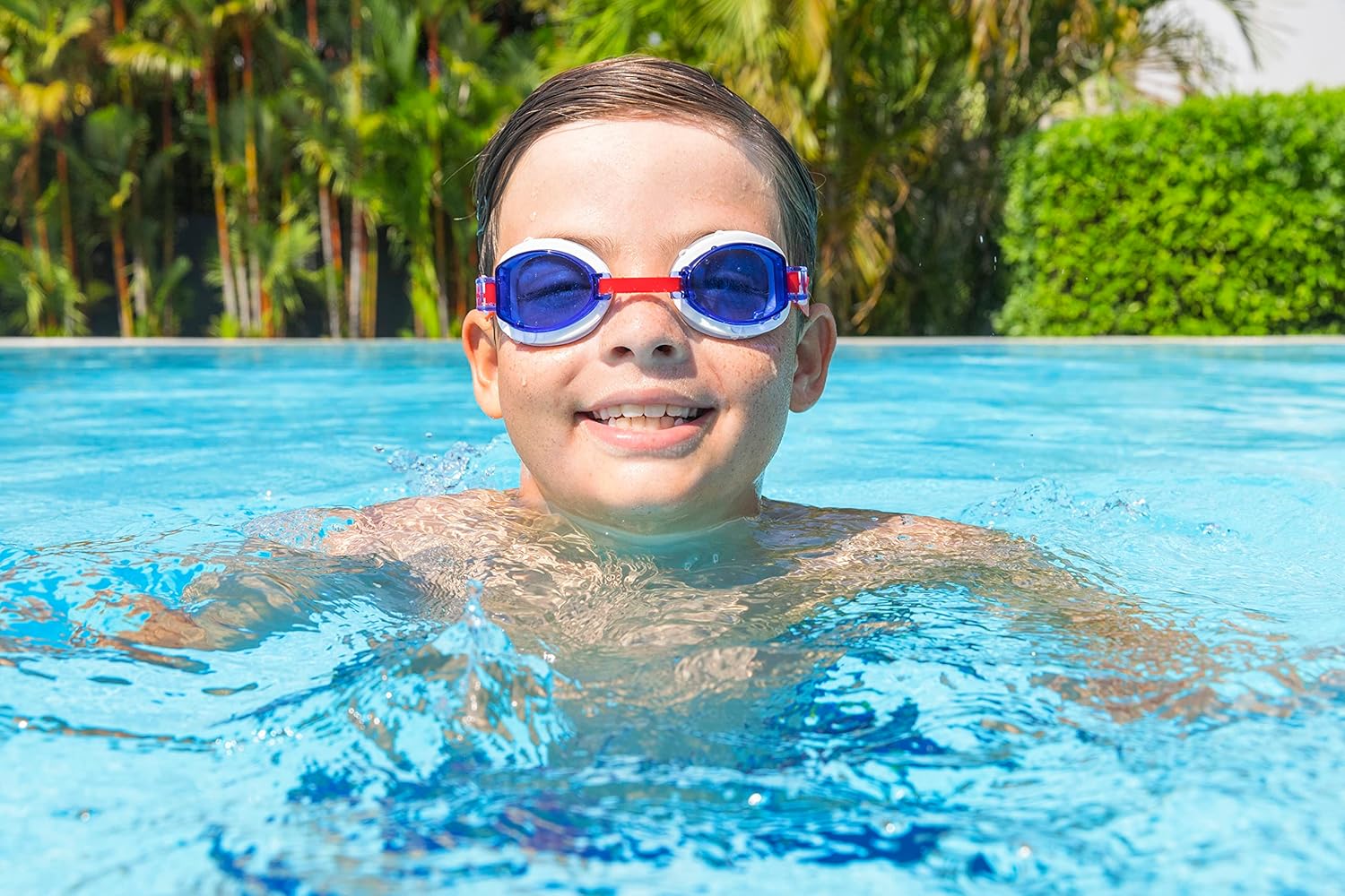 Bestway Aqua Burst Essential Swimming Goggles, No Leakage, UV-protective, Clear Vision, Unisex Swimming Goggles, Soft, Comfort-fit, Silicone Eyecups For a Secure Fit, Assorted Colors Sold Separately
