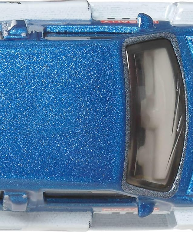Hot Wheels Car Culture Circuit Legends Vehicles for 3 Kids Years Old & Up, Premium Collection of Car Culture 1:64 Scale Vehicles