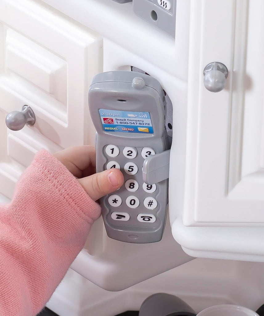 Step2 Dream Kitchen Refresh 852100, Modern Kids Play Kitchen Set with Lights, Sounds & 37 Accessories, Ages 2–5+ Years