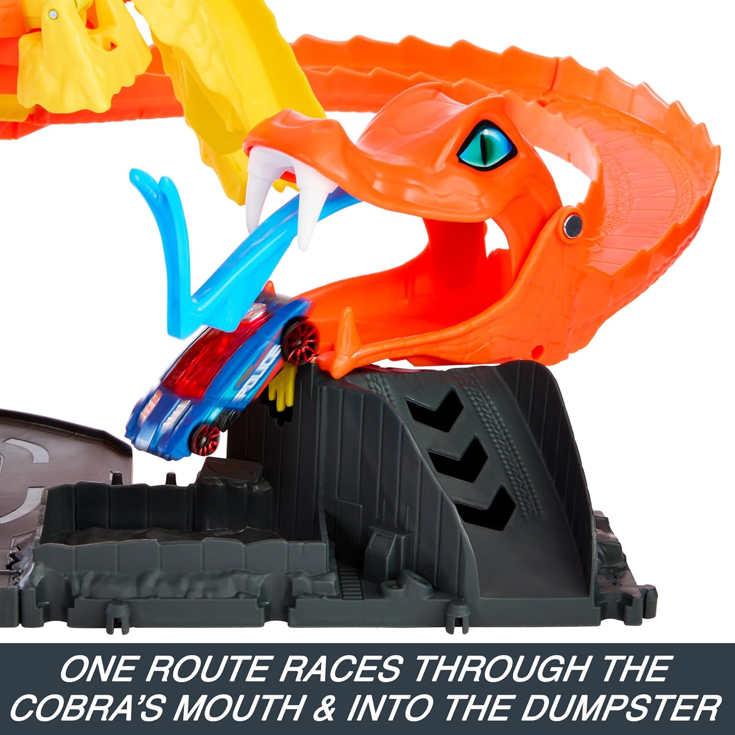 Hot Wheels City Pizza Slam Cobra Attack Playset, Interactive City Track Set with Random Action Paths, Includes 1:64 Scale Die Cast Toy Car, 4+ Years