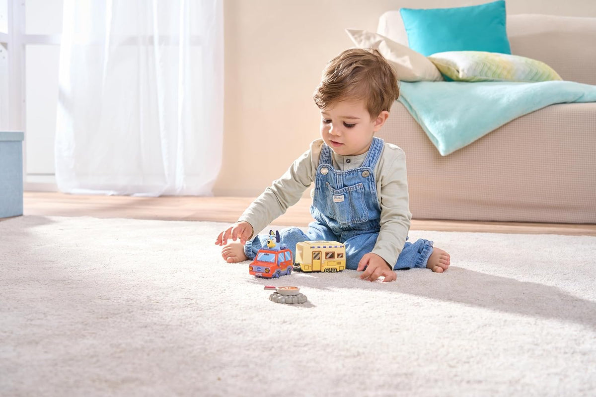 VTech Toot-Toot Drivers Bluey: Bluey Family Car & Caravan, English