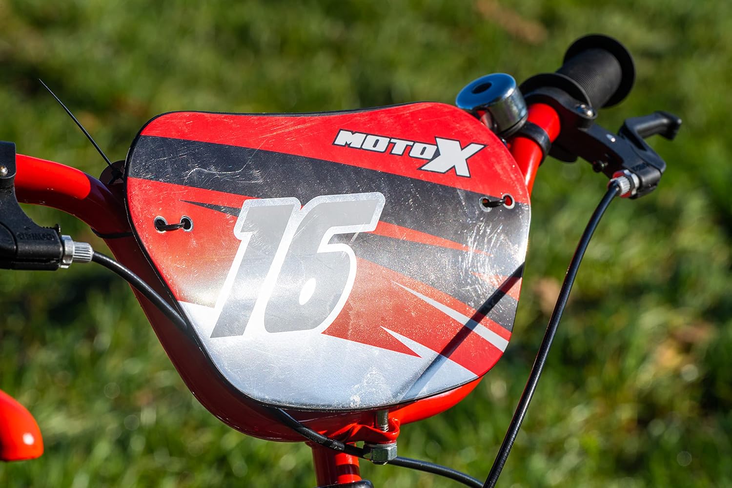 Huffy Moto X 16 Inch Kids Bike, Black, Unisex Youth Bicycle with Stabilisers, BMX Styling, Quick Connect Assembly, Ages 5-7