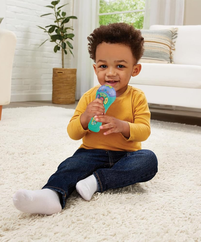 VTech Baby Sing Songs Microphone, Interactive Microphone Toy with 4 Buttons for Animals, Sounds & Numbers, Flashing Lights & Music, Musical Toy for Children 12, 18, 24 Months +, Version