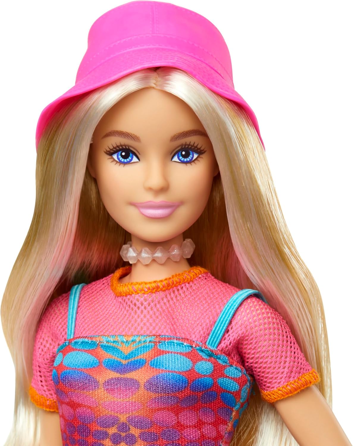 Barbie Pink Passport Italy Adventures Doll Set with Blonde Doll, Clothes, Summer Accessories and Food Pieces for Kids Ages 3 and Up