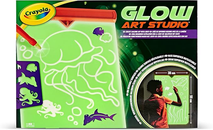 CRAYOLA Glow Art Studio | Create Your Own Glow in the Dark Art for Young Artists | Ideal for Kids Aged 3+