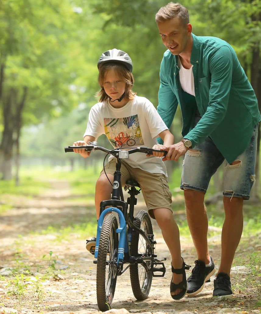 دراجة تشيبمنك إكسبلورر مقاس 20 بوصة بإطار من الألومنيوم خفيف الوزن، ومقعد ومقبض قابلين للتعديل، وفرامل أمامية وخلفية، ودراجات أطفال مجمعة مسبقًا بنسبة 95% مع حامل للأطفال من سن 8 إلى 12 عامًا، باللون الأزرق