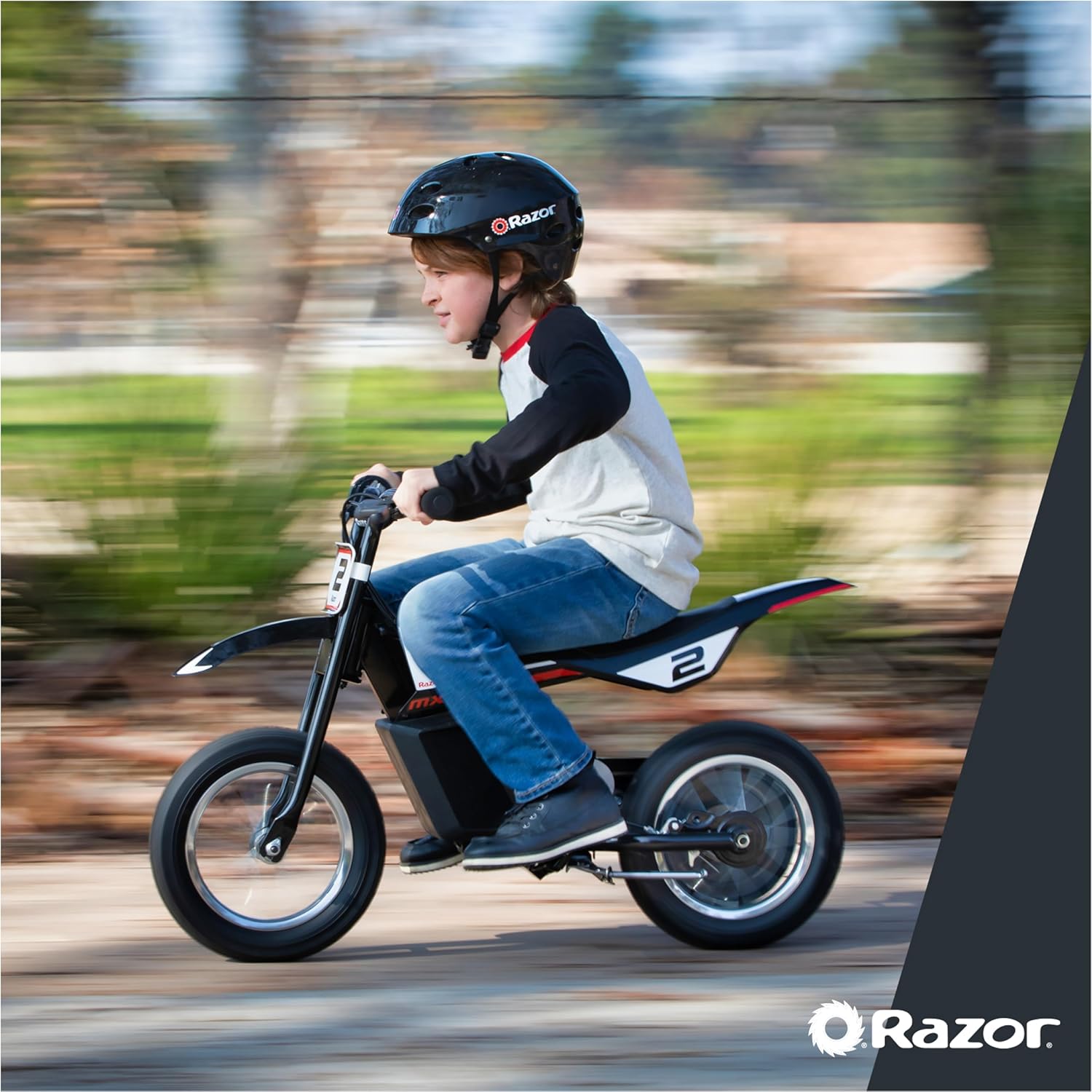 دراجة Razor MX125 Dirt Rocket الكهربائية للأطفال من سن 7 سنوات فما فوق، محرك عزم دوران عالي 100 واط، دفع خلفي، سرعات تصل إلى 8 أميال في الساعة، وقت تشغيل 40 دقيقة، لون أسود