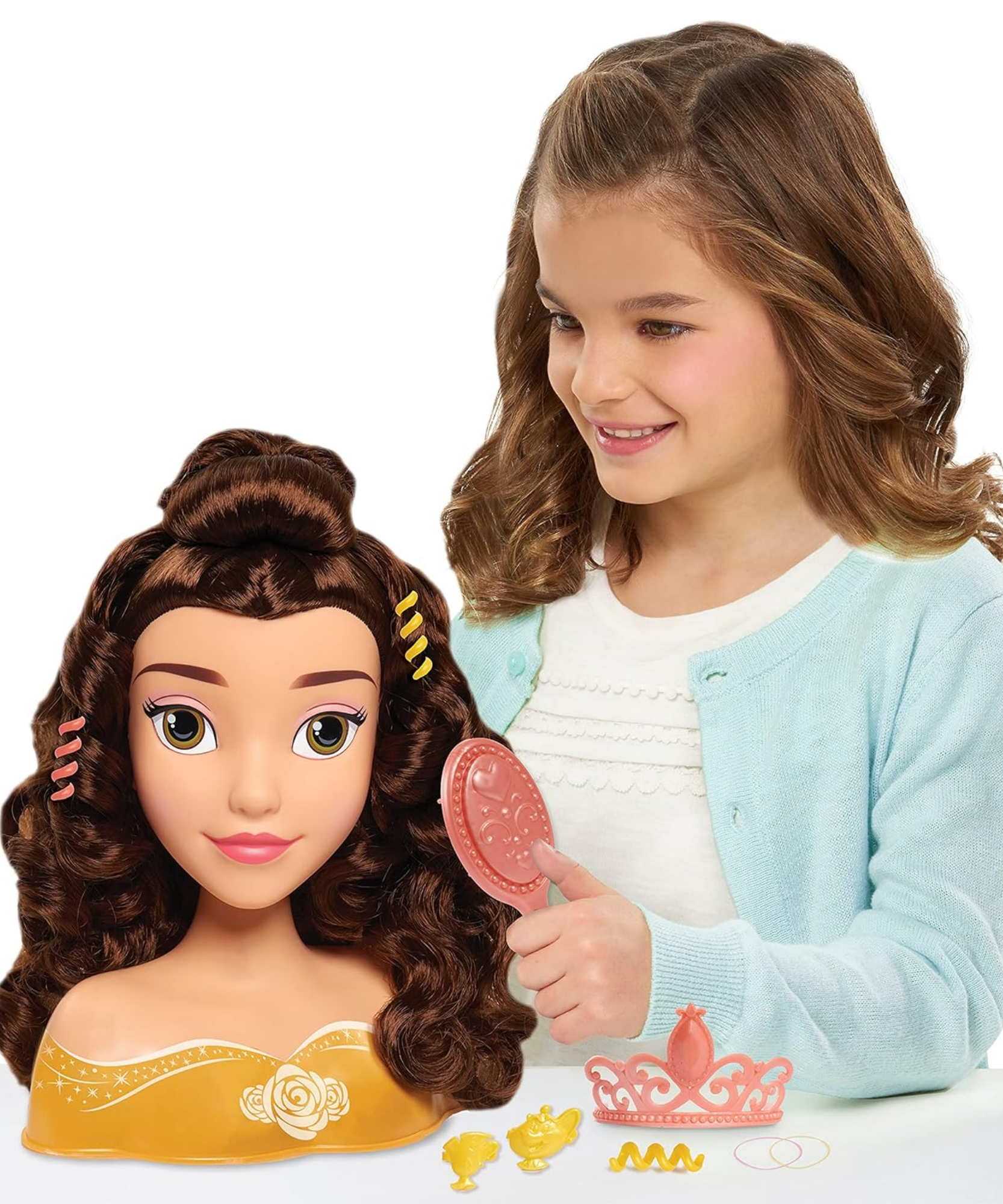 مجموعة لعب تظاهرية مكونة من 10 قطع من رأس تصفيف الشعر الجميلة والوحش من ديزني برينسيس مع ملحقات تتميز بشخصية بيل، شعر بني بطول 8 بوصات، لعبة لعب أدوار مرخصة رسميًا للأطفال من سن 3 سنوات فما فوق من جاست بلاي