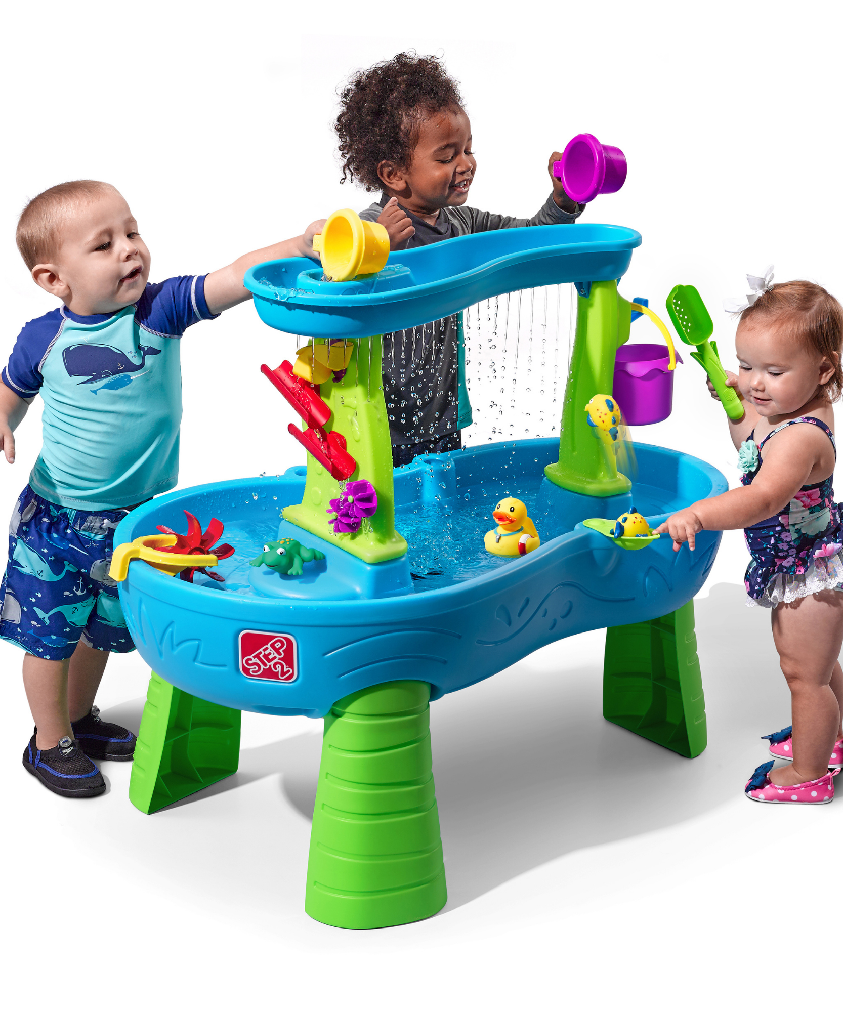 طاولة مياه للبركة من ستيب 2 رين شاورز سبلاش، طاولة مياه داخلية وخارجية، مجموعة ألعاب حسية، لعبة نشاط مع جدار دش مطري، مجموعة إكسسوارات من 13 قطعة، لعبة في الفناء الخلفي مناسبة للأطفال الصغار من سن 1.5 سنة فما فوق